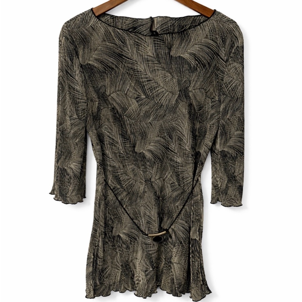 Black and Tan Patterned Blouse